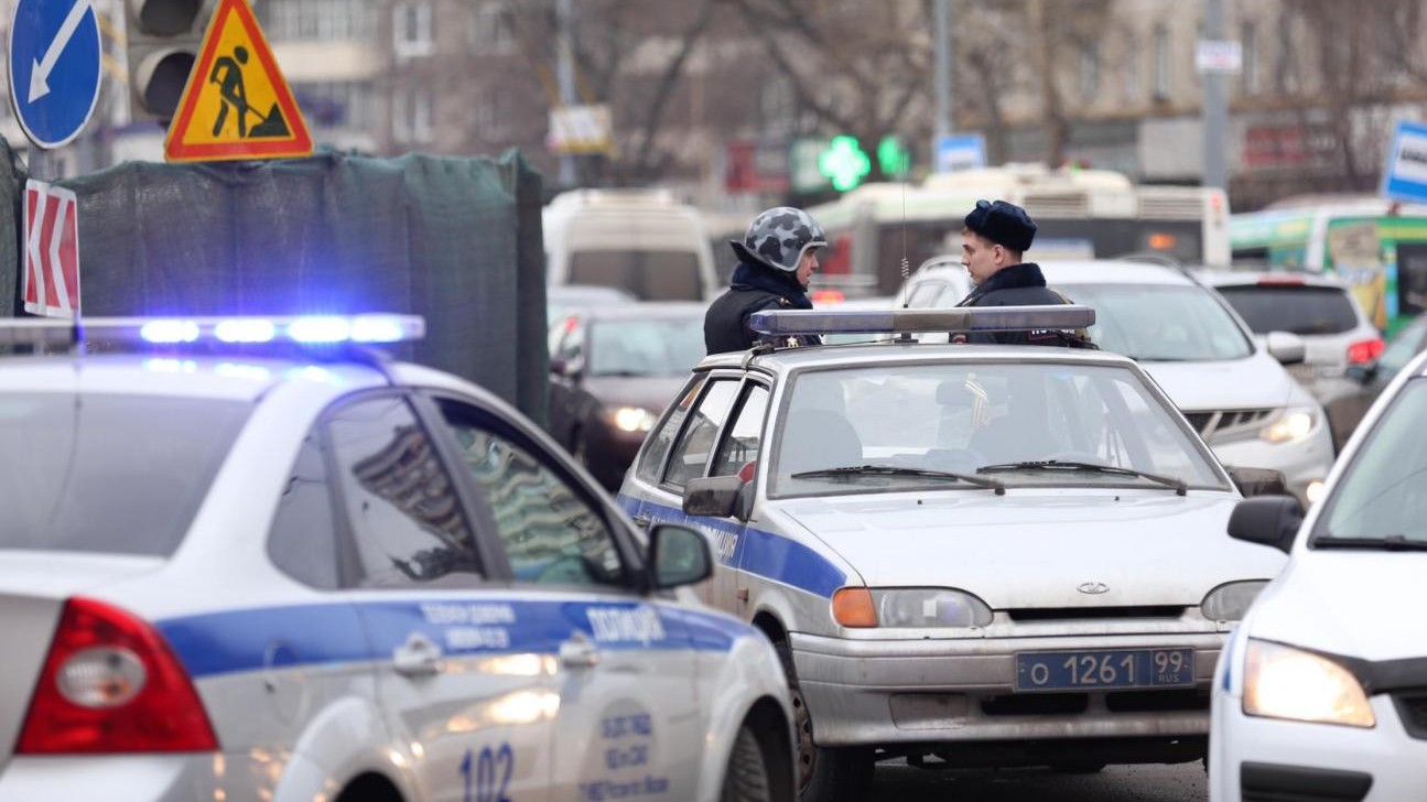 Russia, ragazzo assalta scuola con ascia e molotov: sette feriti