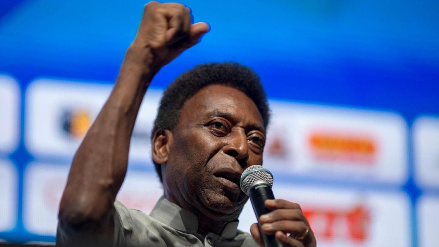 Malore per Pelé: ricoverato in ospedale per esaurimento