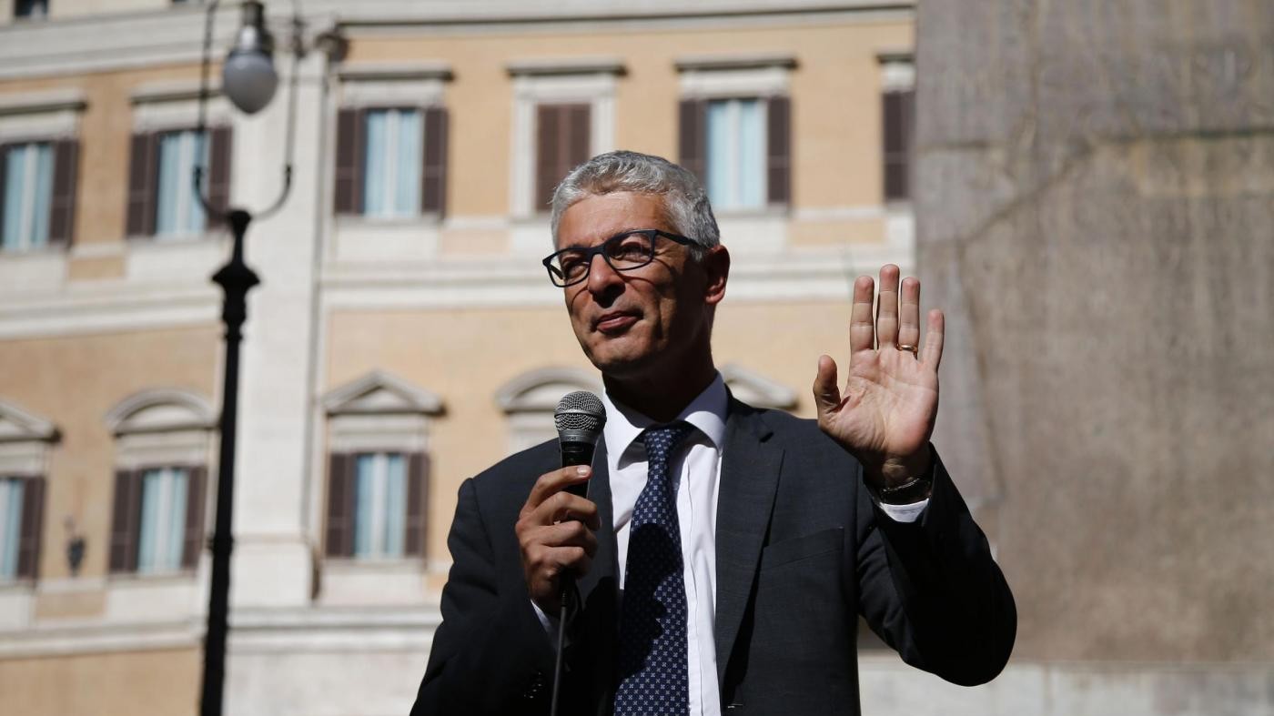 M5S, Morra: “Alleanze? Chi vuole combattere per nostro programma ben venga”