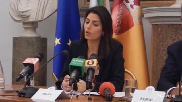Rifiuti, Raggi: “Niente polemiche è un momento delicato”