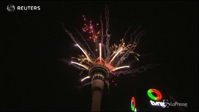Luci e fuochi d’artificio: in Nuova Zelanda è arrivato il 2018