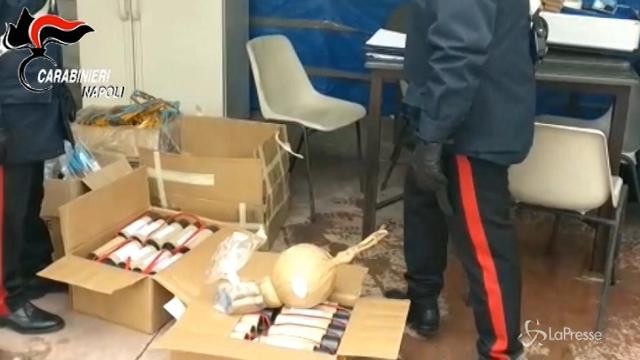 Napoli, 70 chili di ordigni esplosivi nascosti in casa