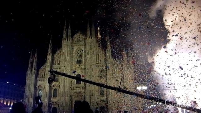 Capodanno a Milano, il countdown in piazza Duomo