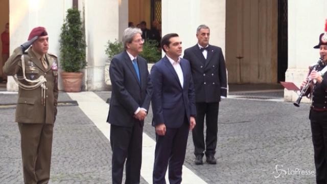 Frontiere e gestione migranti: Tsipras incontra Gentiloni a Palazzo Chigi