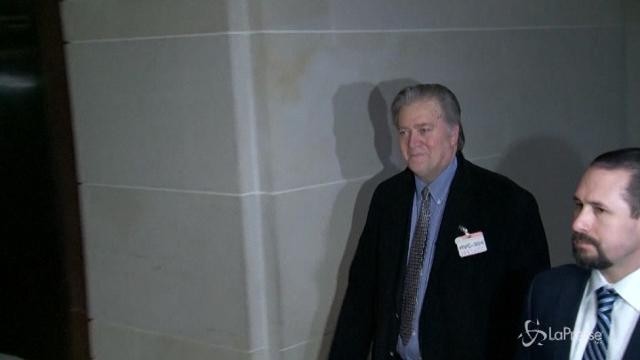 Russiagate, mandato di comparizione per Bannon