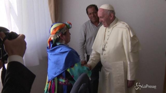 Papa Francesco, menù italiano al pranzo con gli indigeni Mapuche