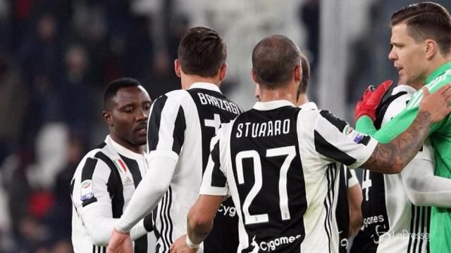 Serie A, la Juve batte a fatica il Genoa