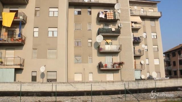 Cremona, uccide moglie e bimbo di 3 anni a colpi di mannaia
