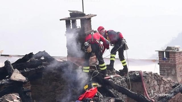 Sacra di San Michele, spegnimento dell’incendio e messa in sicurezza