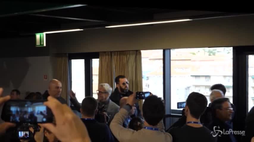 Festival, tutta Sanremo canta Baglioni