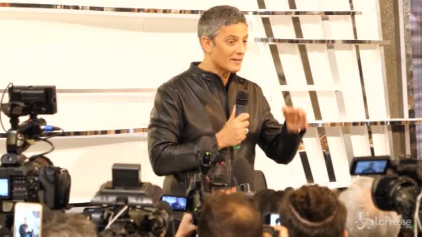 Fiorello scherza a Sanremo: “Se stasera va male per me è finita”