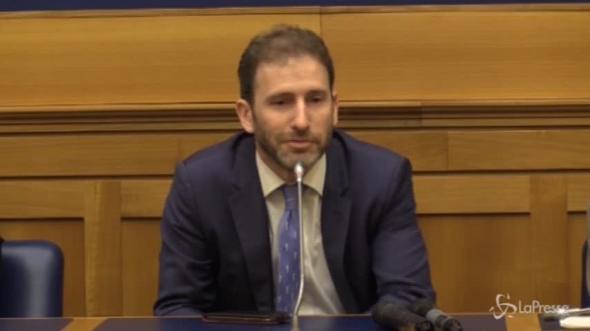 M5S, Casaleggio: “Liste? Noi non le scegliamo in 3 o 4 come gli altri”