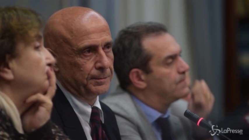 Macerata, polemiche per lo stop ai cortei