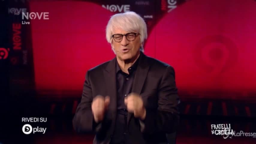 Crozza diventa Beppe Severgnini: la nuova esilarante imitazione