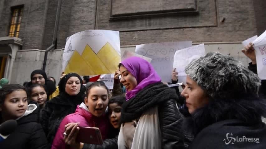 Torino, comunità egiziana solidale con il direttore del museo Egizio