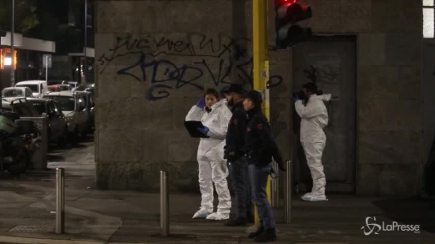 Milano, lite in strada a coltellate: due feriti