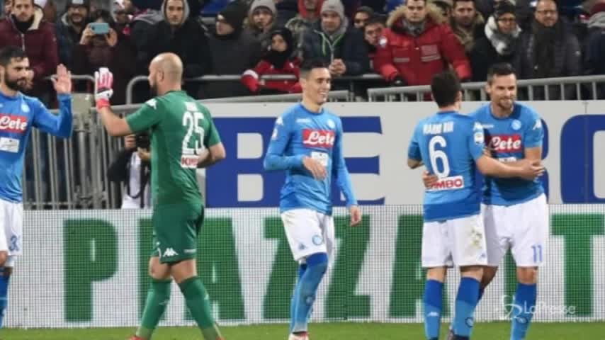 Il Napoli non rallenta, battuto anche il Cagliari