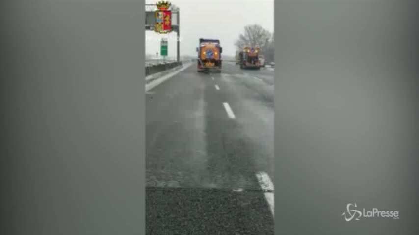 Maltempo: A1 chiusa da Milano a Bologna