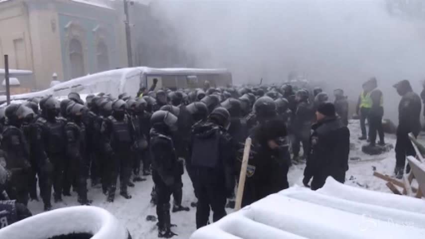 Ucraina, scontri tra polizia e dimostranti pro-Saakashvili