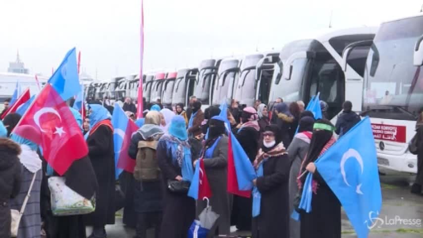 Siria, la carovana femminile per l’8 marzo