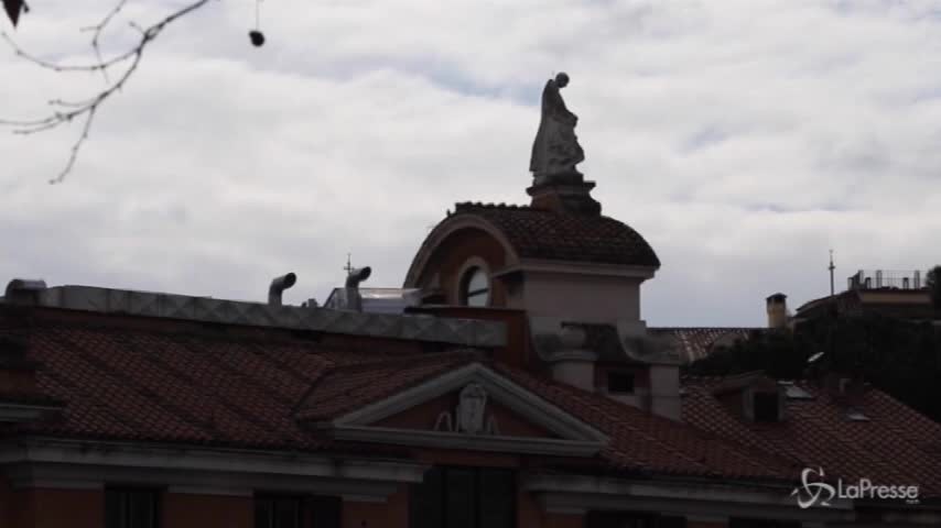 Roma, uomo muore precipitando dal 3° piano del Fatebenefratelli