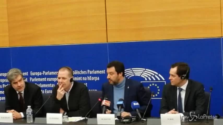 Salvini: “Mai al governo con Renzi, il tetto del 3% si può ignorare”