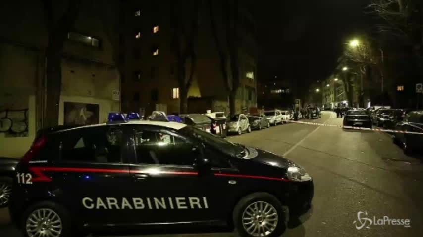 Roma: auto non si ferma all’alt, carabiniere spara e ferisce due passanti