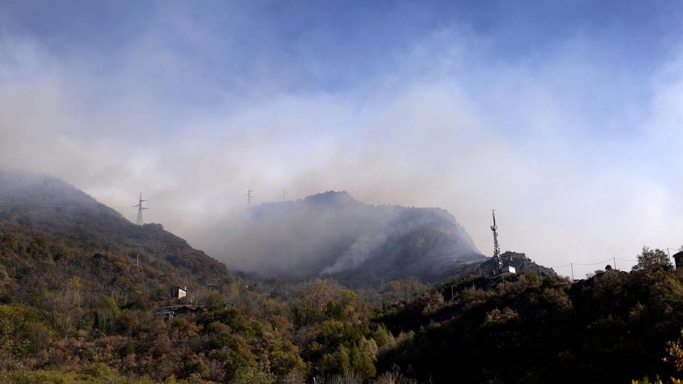 Incendi, emergenza in Piemonte: chiesto lo stato di calamità