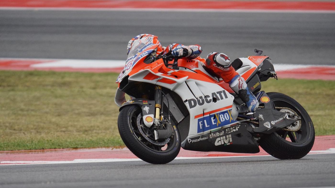 MotoGp Malesia, Dovizioso re del bagnato nelle libere, Marquez insegue