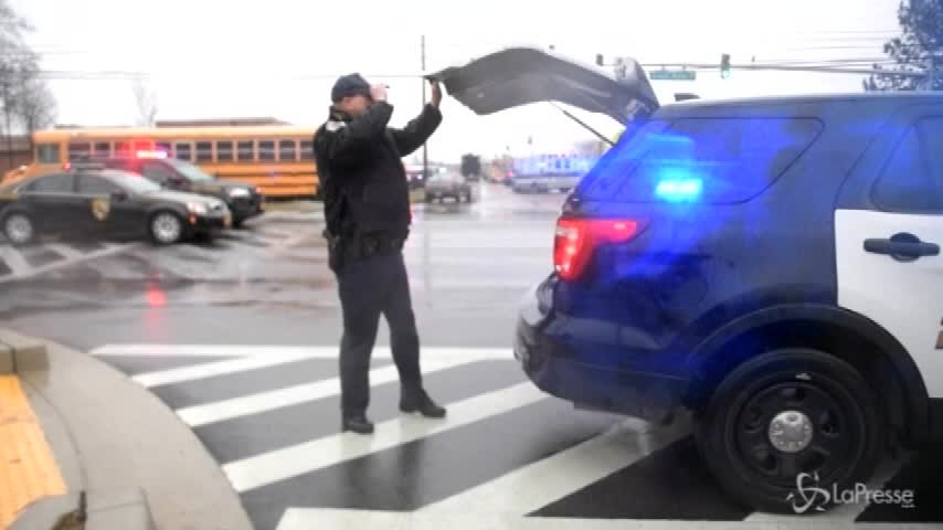 Usa, ancora spari in un liceo: due feriti