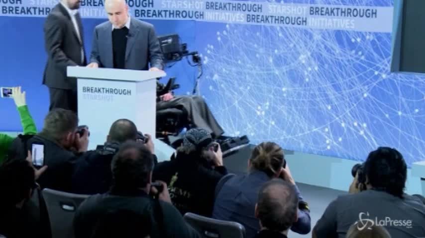 Hawking sarà sepolto a Westminster accanto a Newton e Darwin