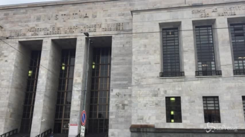 Vendita Milan, la procura di Milano apre un fascicolo