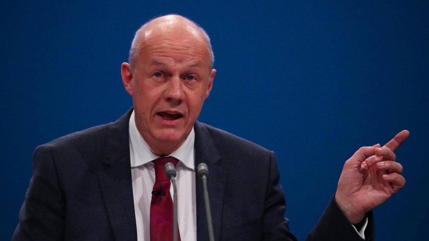 Gb, scandalo molestie: spunta anche il nome del numero due del governo