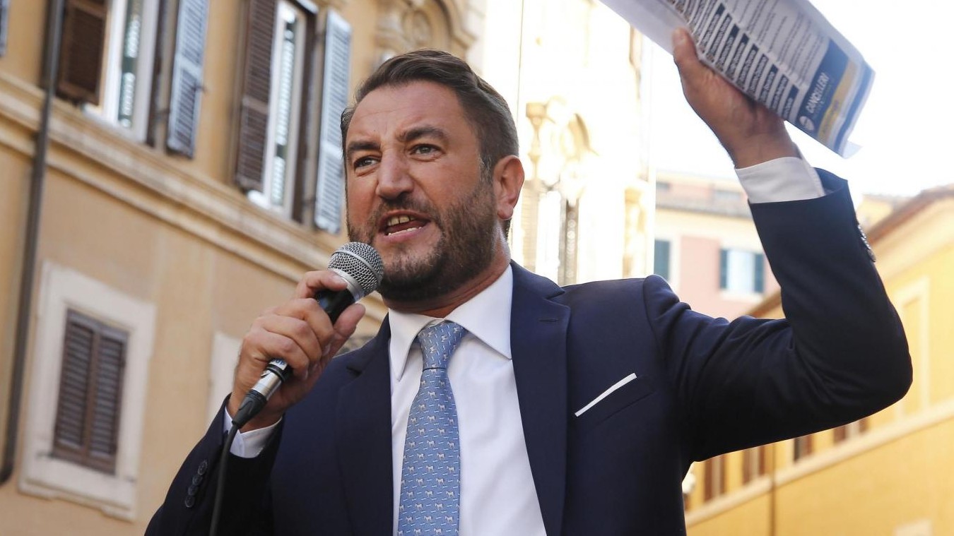 Sicilia, un condannato in lista M5S. Cancelleri: “Ci ha mentito, è fuori”