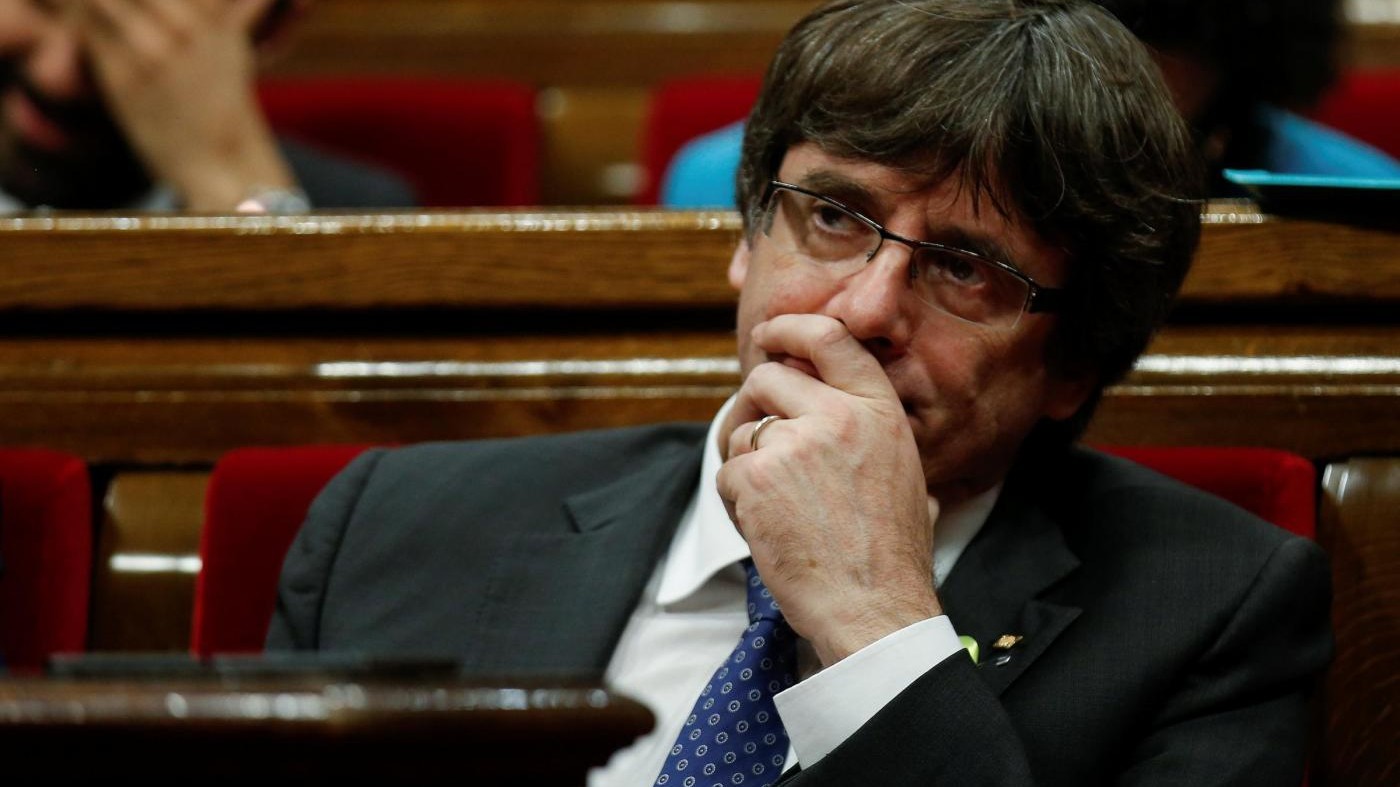 Catalogna, Puigdemont e quattro ex ministri rilasciati su cauzione