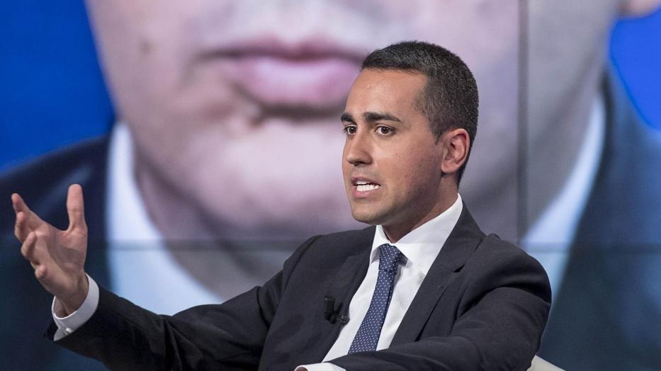 Di Maio cancella confronto Tv con Renzi: “Non è detto sia candidato premier Pd”
