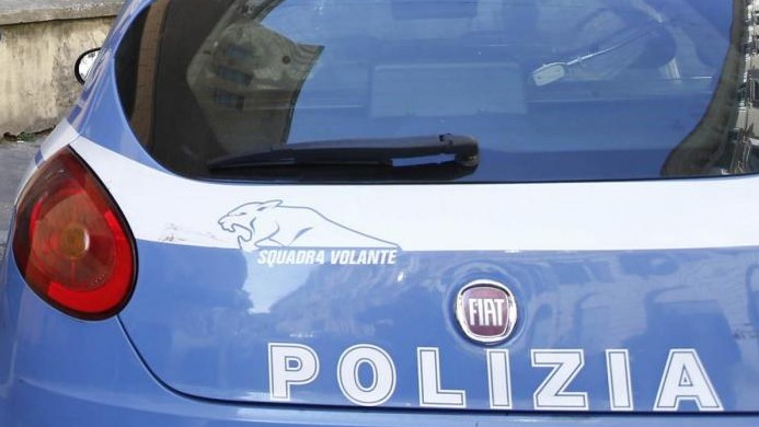 Camorra, maxi blitz contro i Mallardo, clan che investiva a Firenze