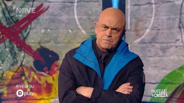 Crozza-Ventura: “L’importante era non mollare mai. Infatti io non ho mollato un centesimo”