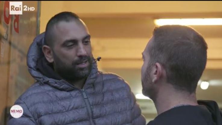 Ostia, giornalista Rai aggredito: gli inquirenti cercano complici