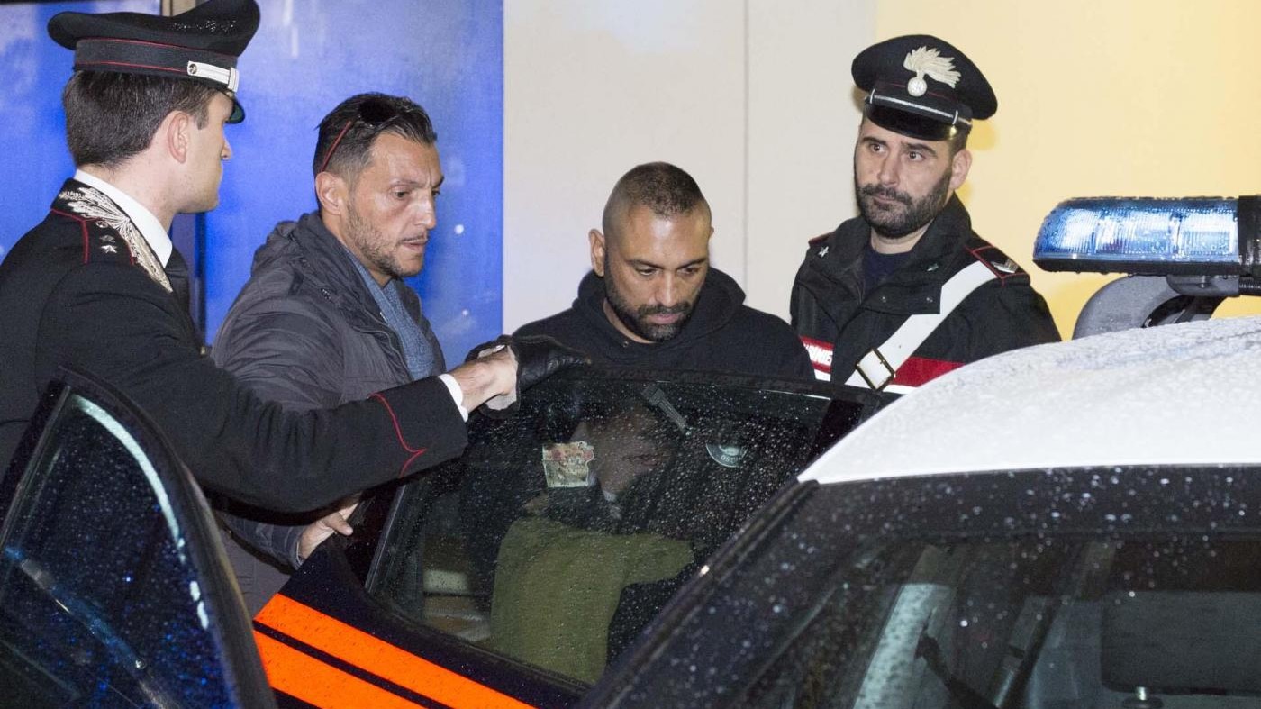Ostia, procura chiede al gip la convalida del fermo per Roberto Spada. Sit-in dei giornalisti