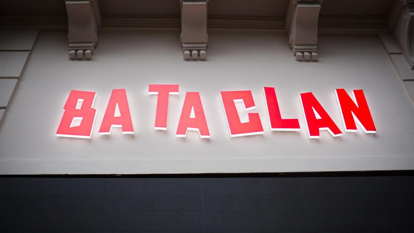 Parigi ricorda Bataclan: prima commemorazione di Macron presidente