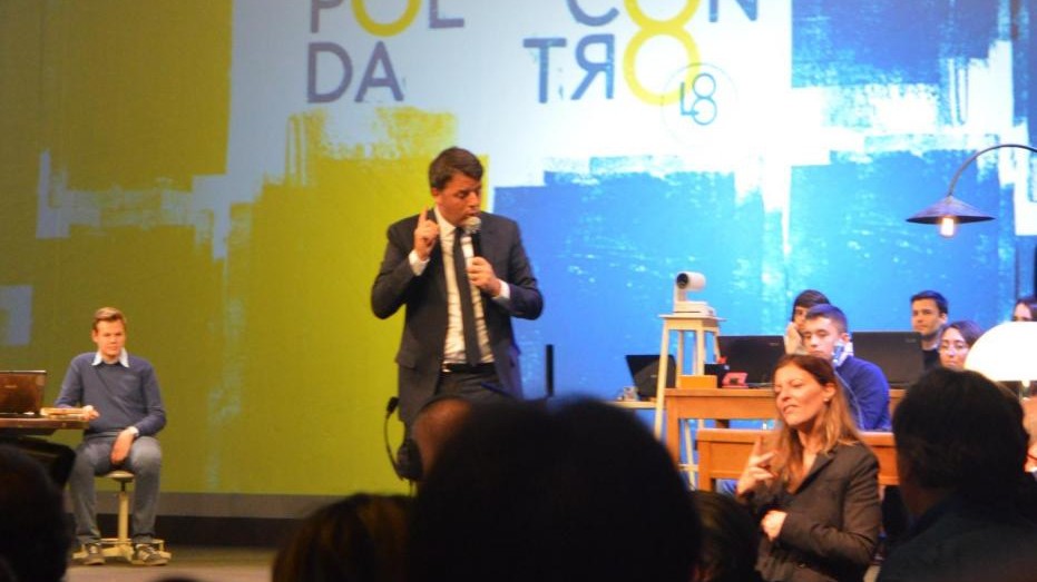 Ultimo giorno della Leopolda, Renzi: “Bonus 80 euro anche alle famiglie con figli”