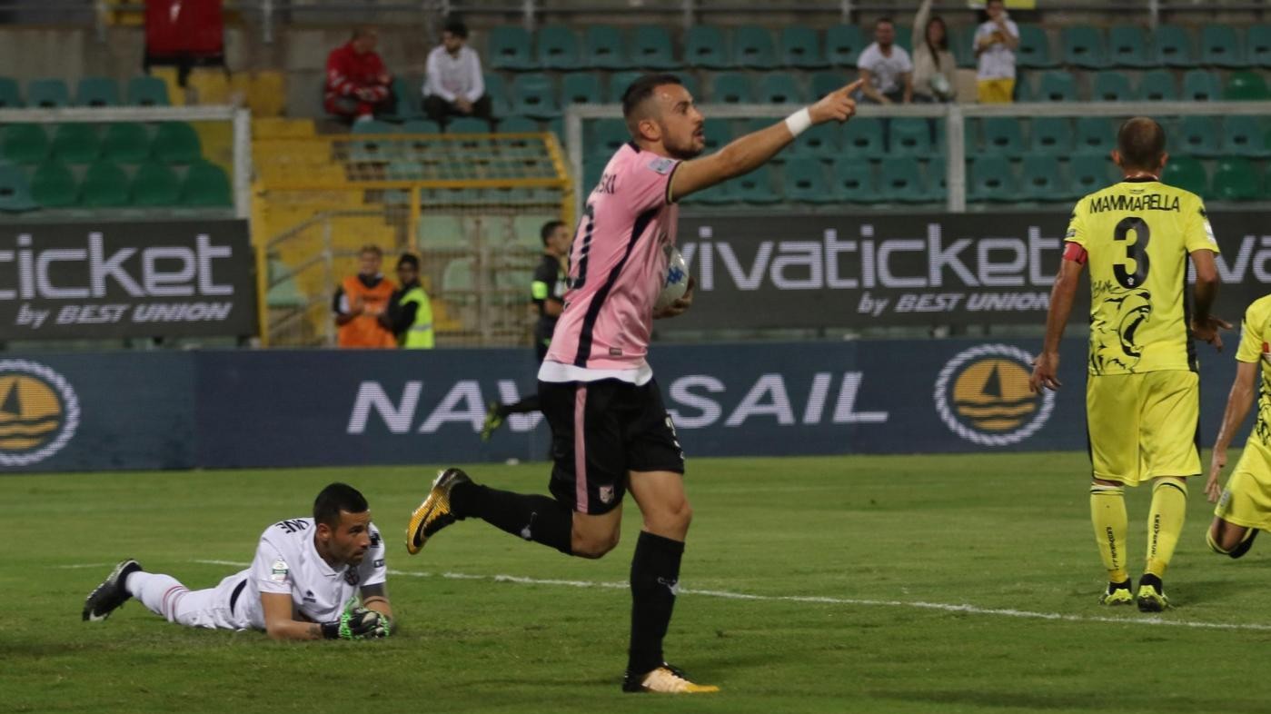 FOTO Serie B, Palermo vince in rimonta: 2-1 alla Pro Vercelli