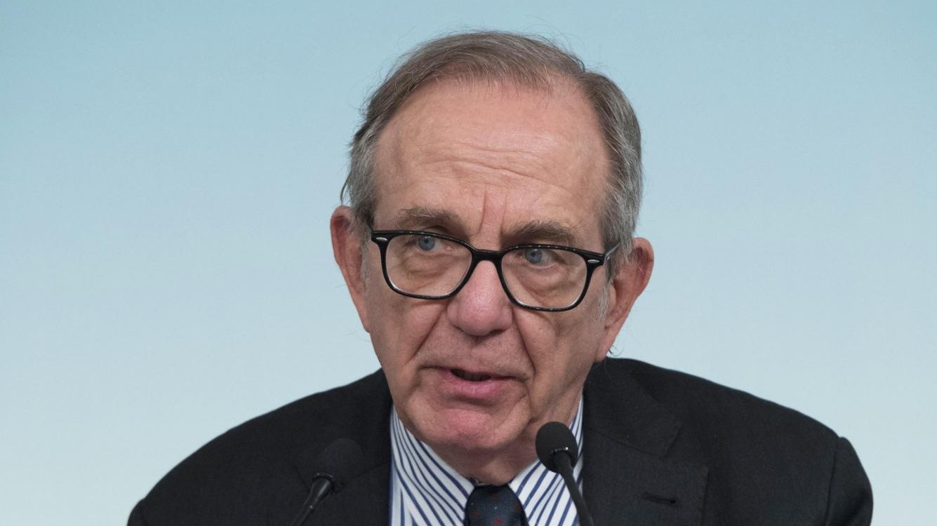 Padoan: “Usare gli investimenti pubblici per spingere l’Economia”