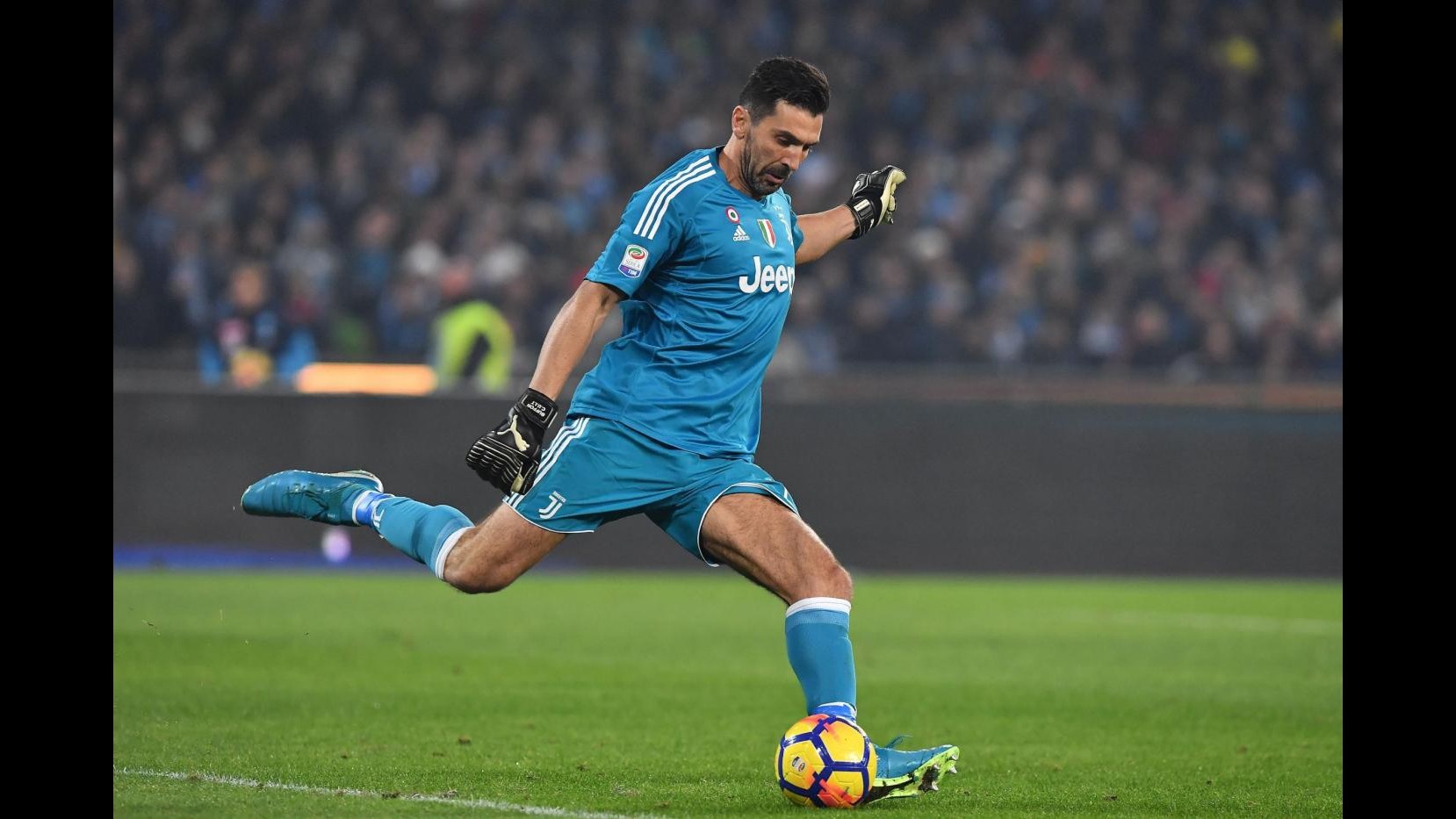 Buffon: “Abbiamo la faccia soddisfatta, ma è solo un punto di partenza”