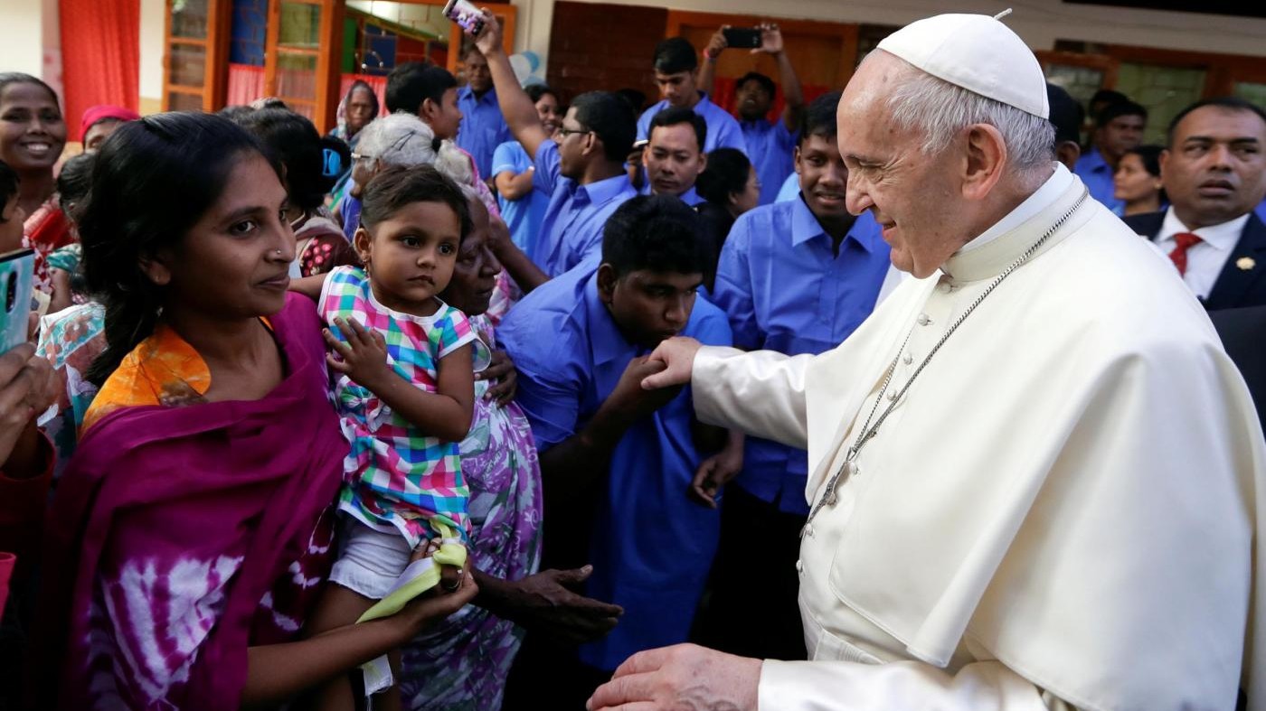 Amicizia, amore e rispetto: finisce il viaggio del Papa in Birmania e Bangladesh
