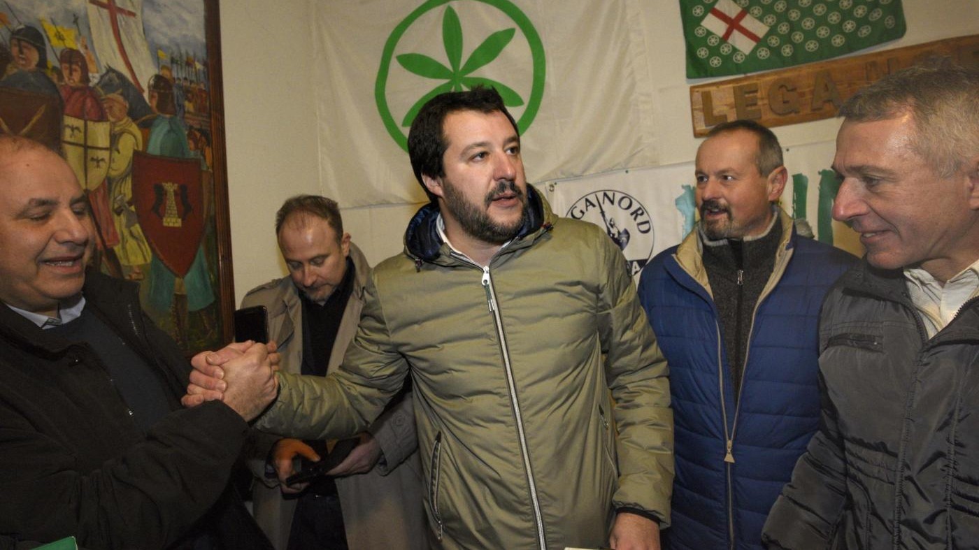 Salvini in un post su Facebook, come prigioniero Br. Proteste