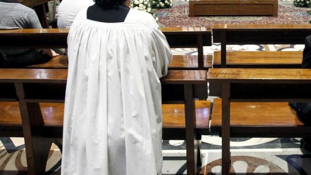 Reggio Calabria, sospeso prete accusato di pedofilia