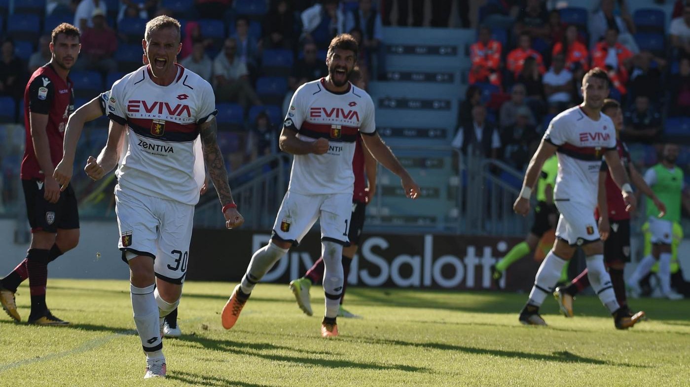 Serie A, Cagliari-Genoa 2-3 / Il fotoracconto