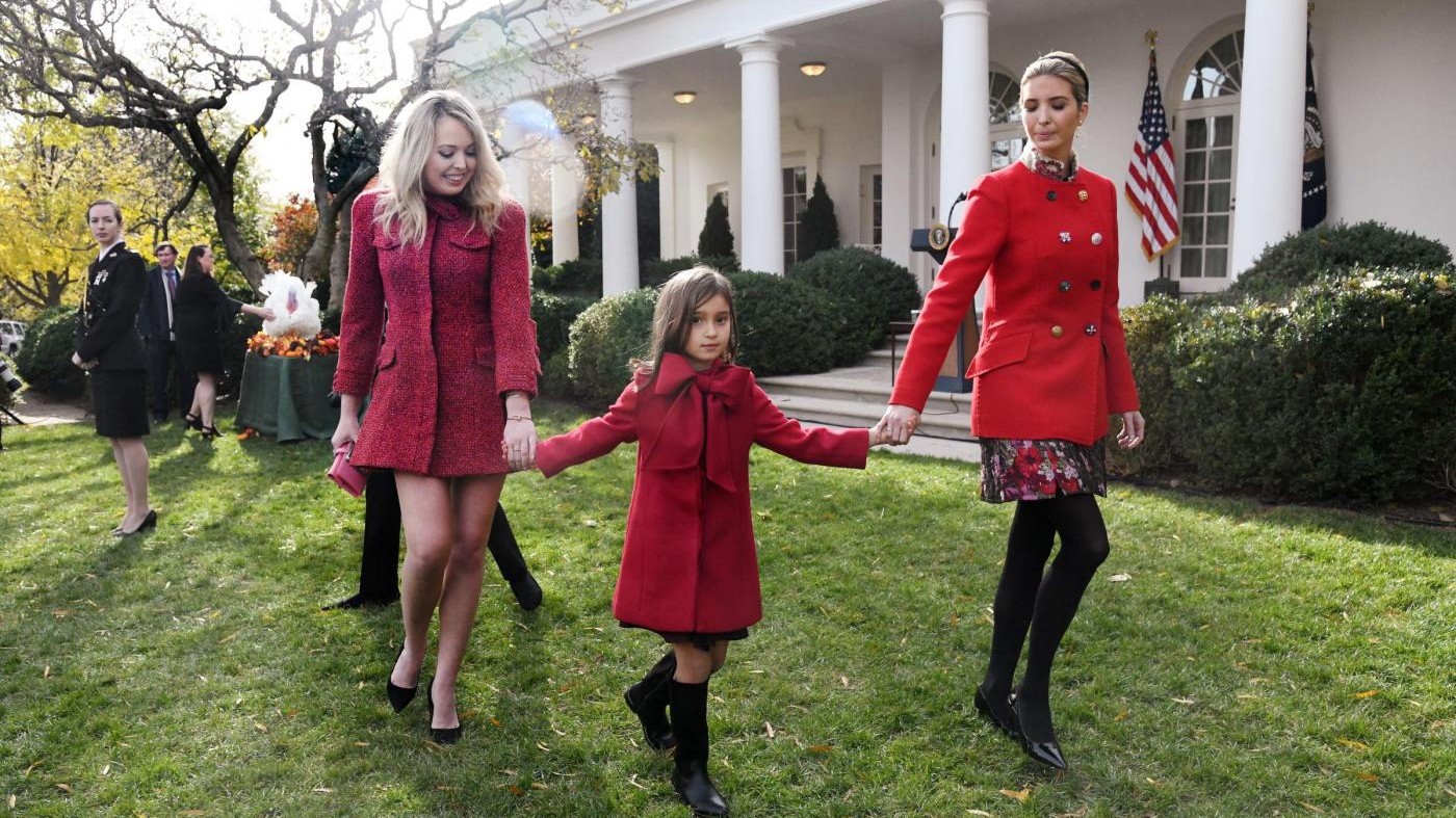 Thanksgiving Day, le donne della Casa Bianca salvano il tacchino